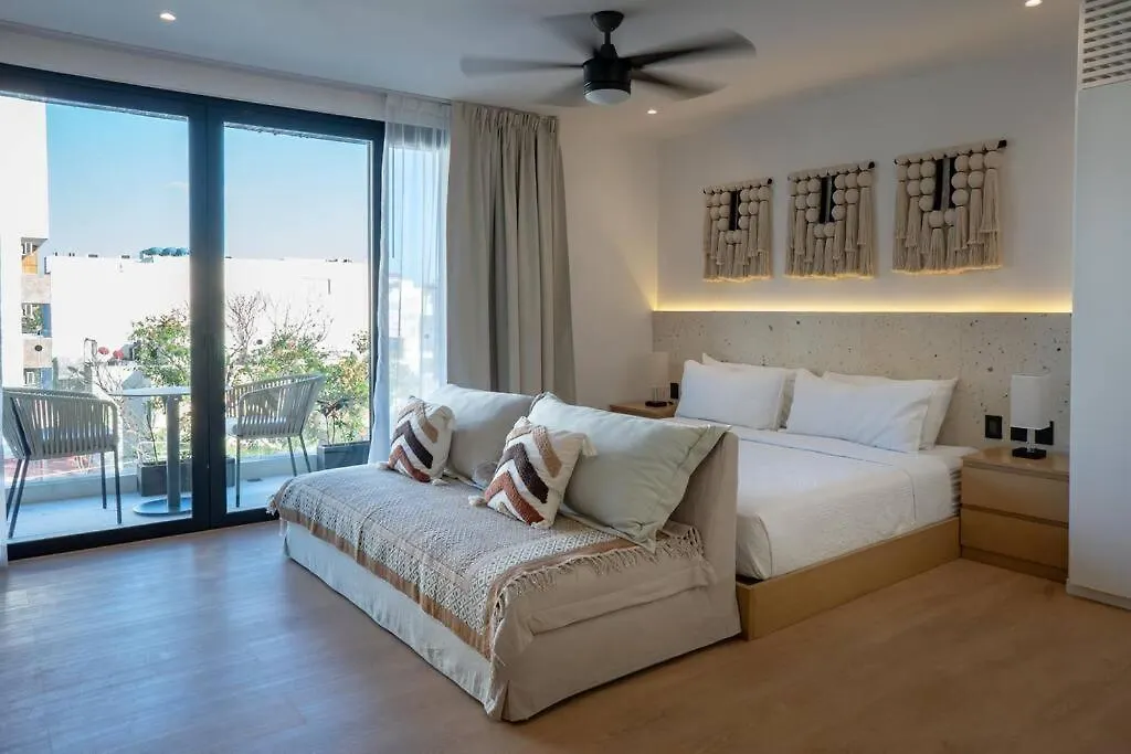 Kumaru Suites By Bvr Playa del Carmen